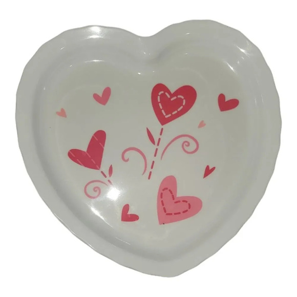 Three valentines day heart shaped serving plates pink red white hearts love set - Picture 4 of 5